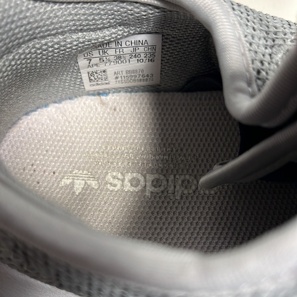 Adidas sneakers, size 7 - Picture 5 of 5